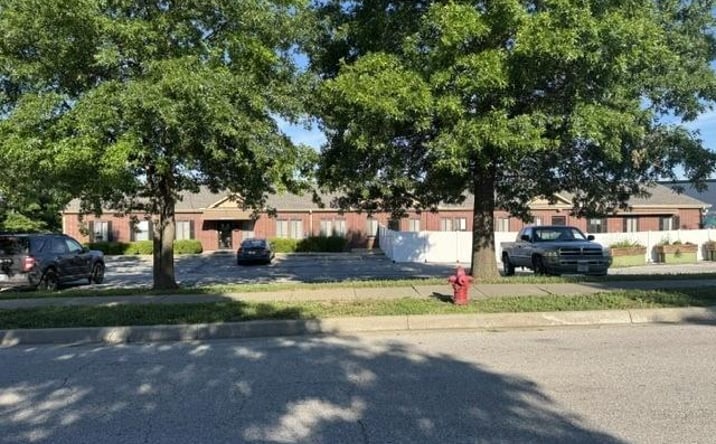 Pictures of Office property located at 6600A Royal Street, Pleasant Valley, MO 64068 for sales - image #1