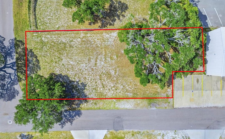 Pictures of Land property located at 2220 Hwy 35N, Rockport, TX 78382 for sales - image #1