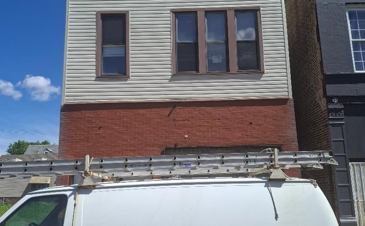 Pictures of Multifamily property located at 1314 W 51st Street, Chicago, IL 60609 for sales - image #1
