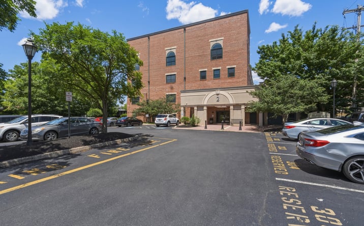 Pictures of Office, Industrial, Self Storage property located at 2 CANALS END RD, BRISTOL, PA 19007-4826 for sales - image #1