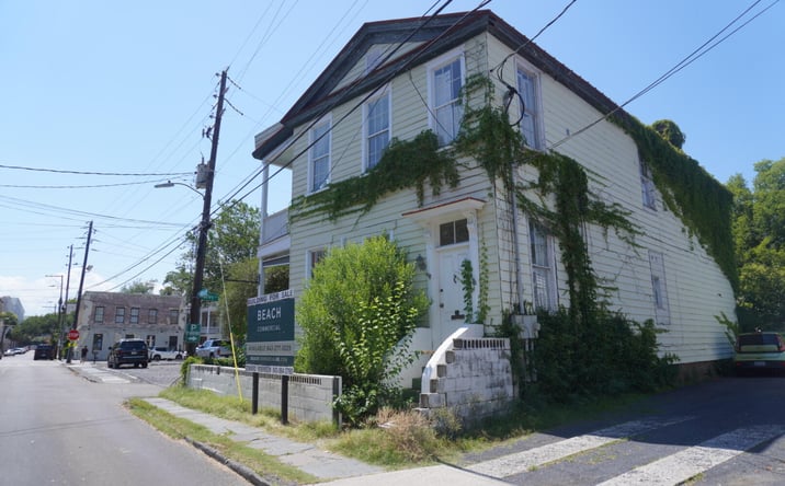 Pictures of Retail property located at 18 Pinckney, Charleston, SC 29401 for sales - image #1