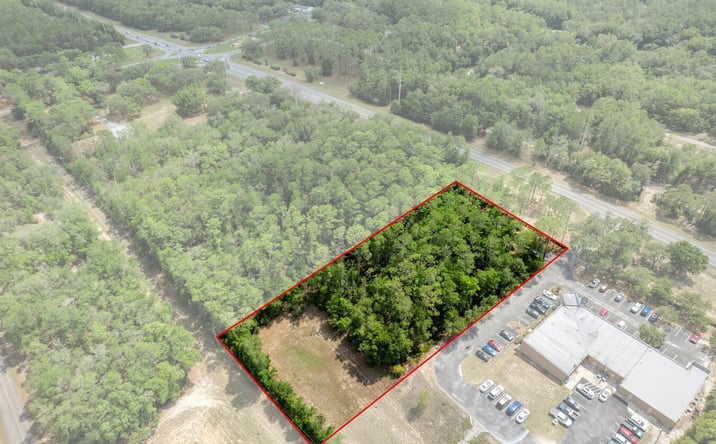 Pictures of Land property located at 10458 U.S. Hwy 41, Dunnellon, FL 34601 for sales - image #1