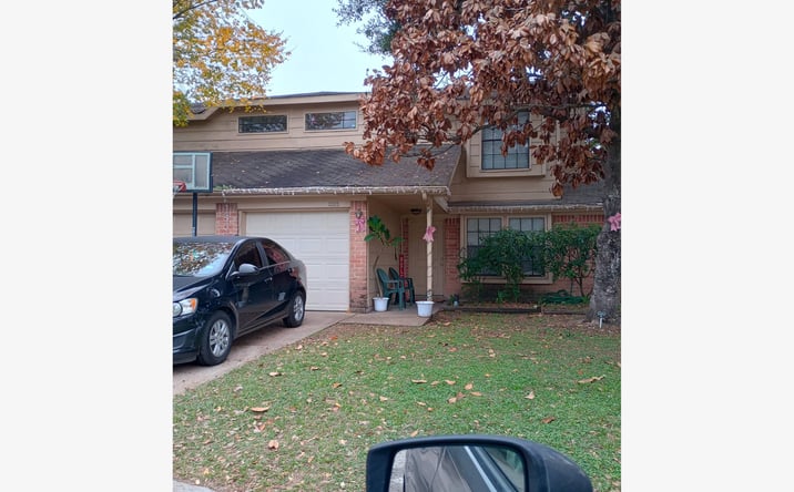 Pictures of Multifamily property located at 10113 Spring Place Drive, Houston, TX 77070 for sales - image #1
