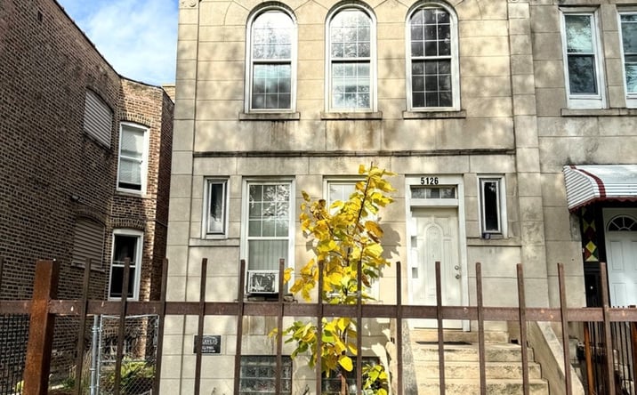 Pictures of Multifamily property located at 5126 W Fulton Street, Chicago, IL 60644 for sales - image #1