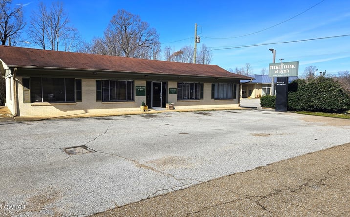 Pictures of Mixed Use property located at 1605 S Highland Avenue, Jackson, TN 38301 for sales - image #1