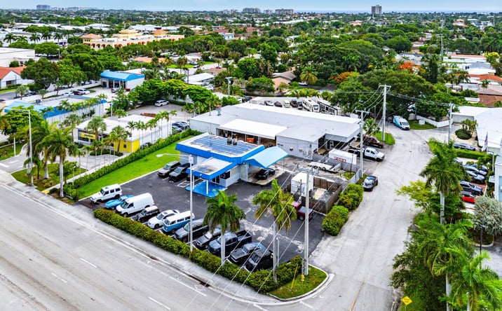 Pictures of Mixed Use, Retail, Industrial property located at 3400 N Federal Highway, Lighthouse Point, FL 33064 for sales - image #1