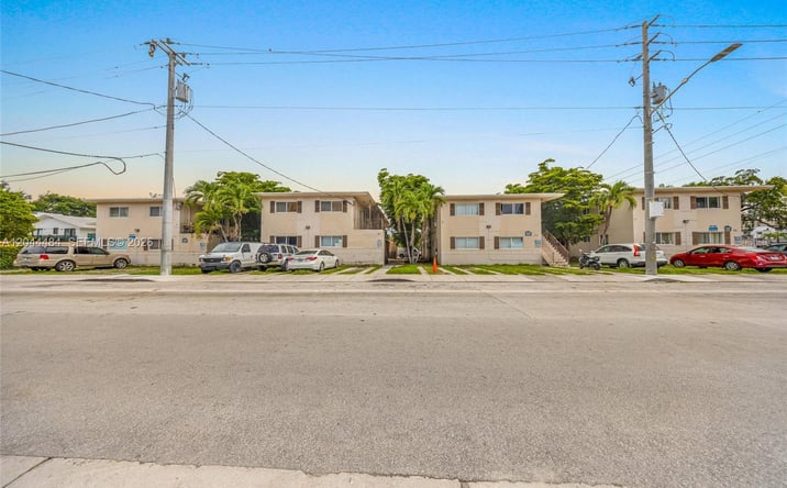 Pictures of Multifamily property located at 731 SW 5th St, Miami, FL 33130 for sales - image #1