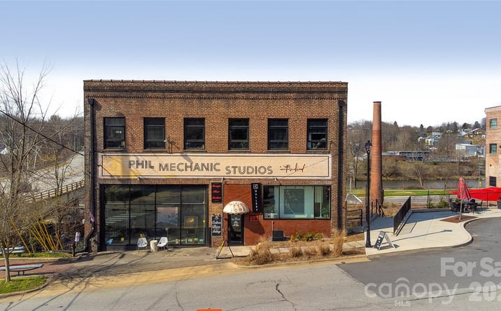 Pictures of Mixed Use property located at 109 Roberts Street, Asheville, NC 28801 for sales - image #1