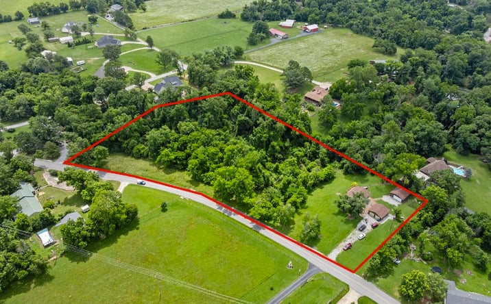 Pictures of Multifamily property located at 1810 Little Flock Dr, Rogers, AR 72756 for sales - image #1