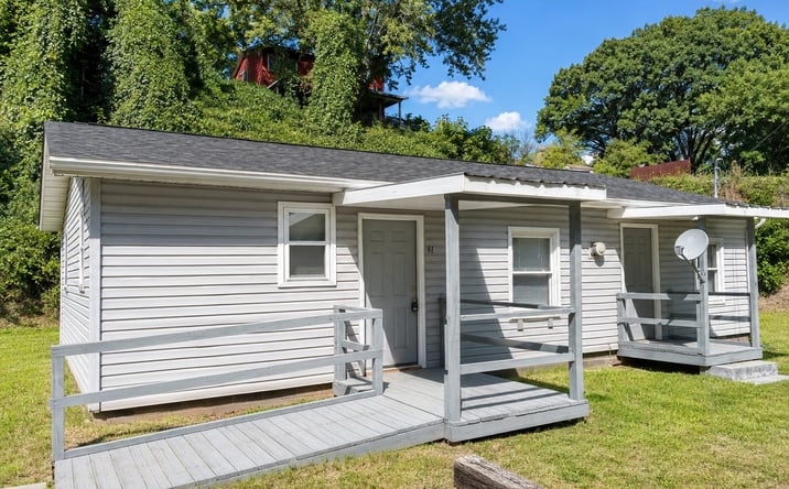 Pictures of Office, Mixed Use, Land property located at 61 Haywood Road, Asheville, NC 28806 for sales - image #1