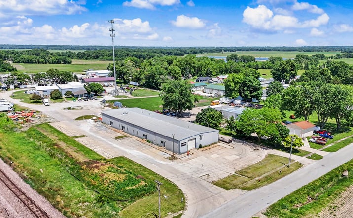 Pictures of Industrial property located at 110 E School Street, Carlisle, IA 50047 for sales - image #1