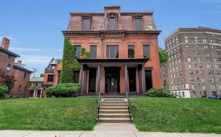Pictures of Office, Special Purpose property located at 564 Franklin Street, Buffalo, NY 14202 for sales - image #1