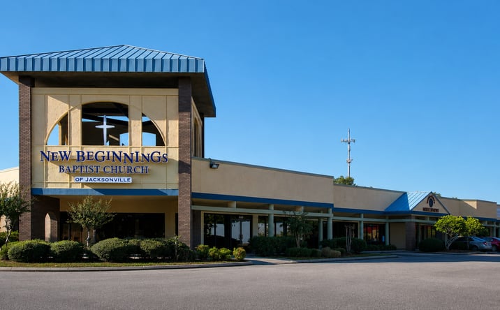 Pictures of Retail property located at 450 Busch Dr, Jacksonville, FL 32218 for sales - image #1
