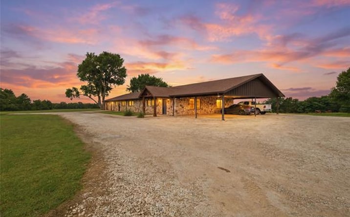 Pictures of Mixed Use, Office property located at 55 Heritage Road, Gordonville, TX 76245-4312 for sales - image #1
