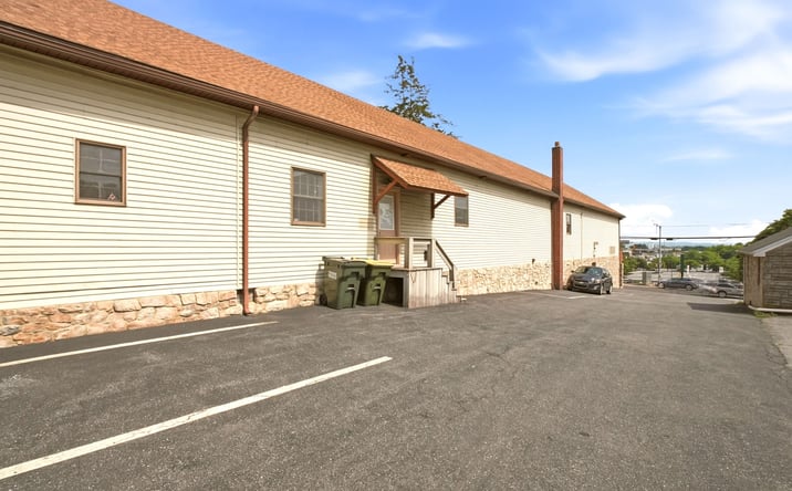 Pictures of Retail, Office, Mixed Use property located at 85-87 W Main St, Leola, PA 17540 for sales - image #1