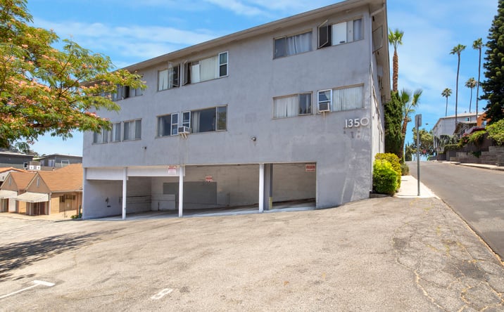 Pictures of Multifamily property located at 1350 EDGECLIFFE DR, LOS ANGELES, CA 90026 for sales - image #1