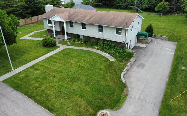 Pictures of Retail, Office property located at 3965 PARSONS RD, HOWELL, MI 48855 for sales - image #1