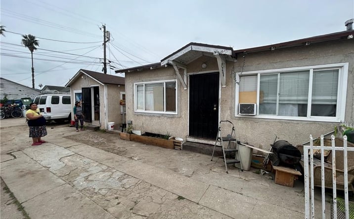 Pictures of Multifamily property located at 1362 East Vernon Avenue, Los Angeles, CA 90011 for sales - image #1