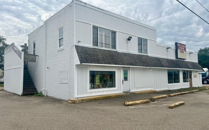 Pictures of Retail property located at 5505 Davison Road, Lapeer, MI 48446 for sales - image #1