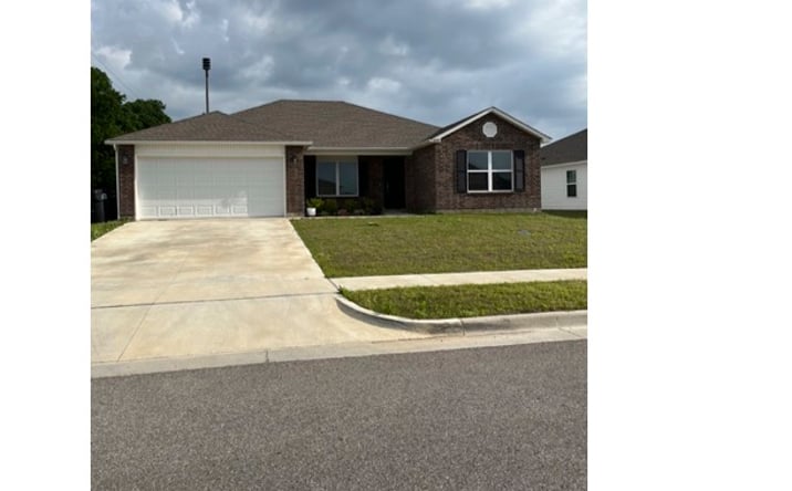 Pictures of Mixed Use property located at 10009 East Dwayne Street, Claremore, OK 74019 for sales - image #1