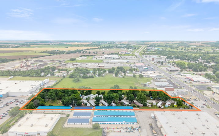 Pictures of Mobile Home Park property located at 3200 North 14th Street, Ponca City, OK 74601 for sales - image #1