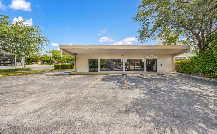 Pictures of Retail property located at 9465 SW 56th St, Miami, FL 33165 for sales - image #1