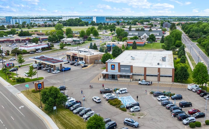 Pictures of Retail property located at 9010 Jamaica Ave S, Cottage Grove, MN 55016 for sales - image #1