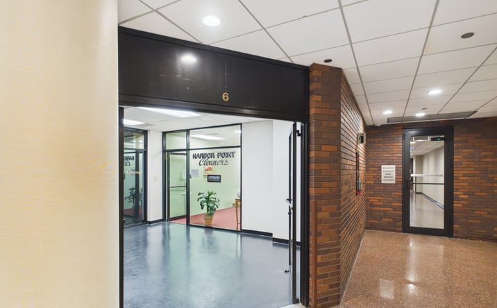 Pictures of Retail, Office, Business for Sale property located at Harbor Point, Chicago, IL 60601 for sales - image #1