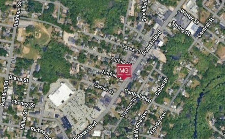 Pictures of Retail property located at 160 Pulaski Boulevard, Bellingham, MA 02019 for sales - image #1
