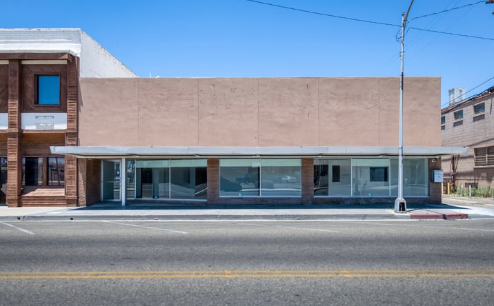 Pictures of Retail, Industrial property located at 2018 E FRONT ST, SELMA, CA 93662 for sales - image #1