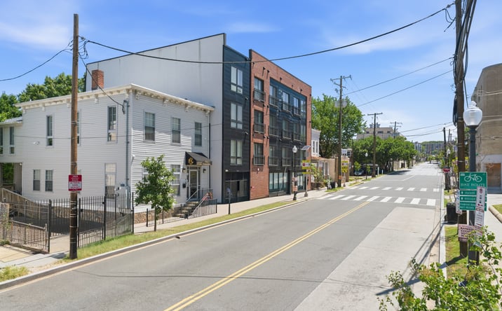 Pictures of Office, Mixed Use property located at 1512 MARION BARRY AVE SE, WASHINGTON, DC 20020-5635 for sales - image #1