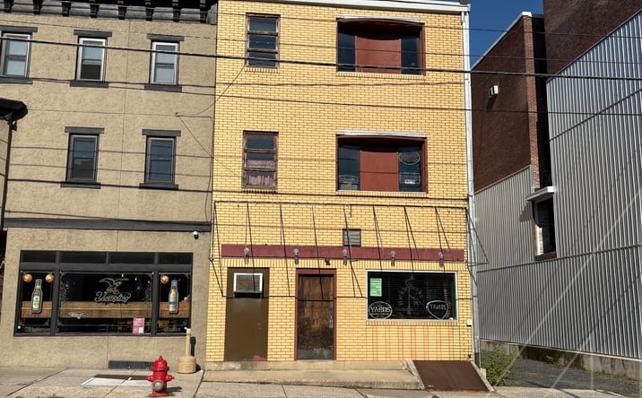 Pictures of Mixed Use, Retail property located at 114 East Norwegian Street, Pottsville, PA 17901 for sales - image #1