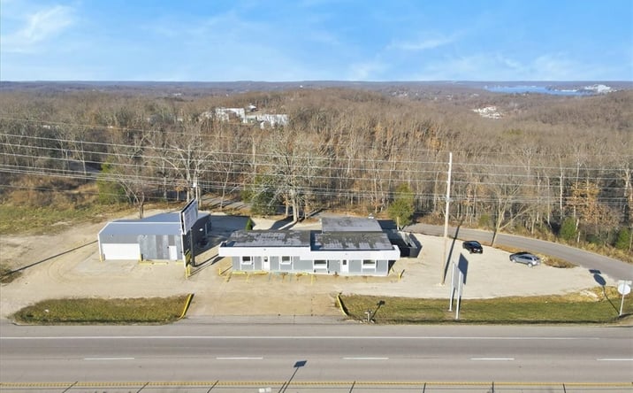 Pictures of Business for Sale, Office, Retail, Industrial, Multifamily property located at 6677 W US 54 Highway, Osage Beach, MO 65065 for sales - image #1