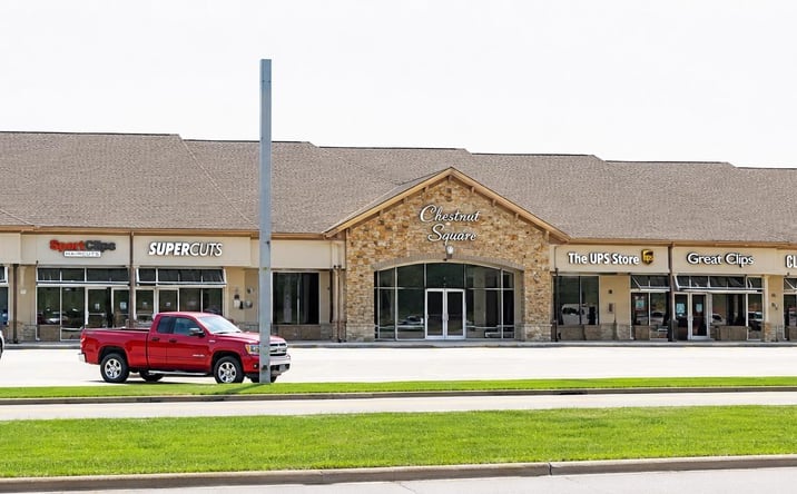 Pictures of Office, Retail, Business for Sale property located at 1914 E Hwy 18, Algona, IA 50511 for sales - image #1