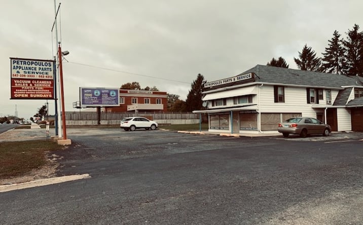 Pictures of Mixed Use property located at 2614 Grand Avenue, Waukegan, IL 60085 for sales - image #1