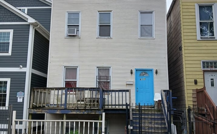Pictures of Multifamily property located at 1905 W Cullerton Street, Chicago, IL 60608 for sales - image #1