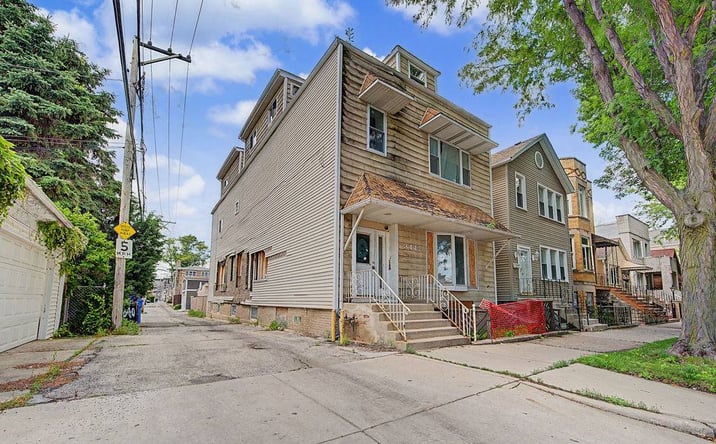 Pictures of Multifamily property located at 3442 S Lowe Avenue, Chicago, IL 60616 for sales - image #1