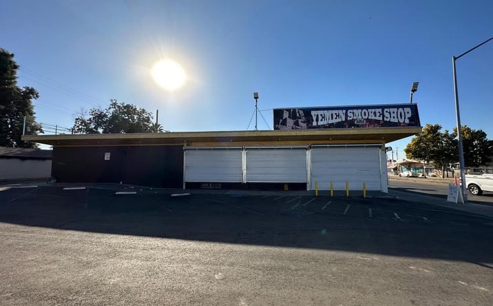 Pictures of Retail property located at 3052 E Belmont Ave, Fresno, CA 93701 for sales - image #1