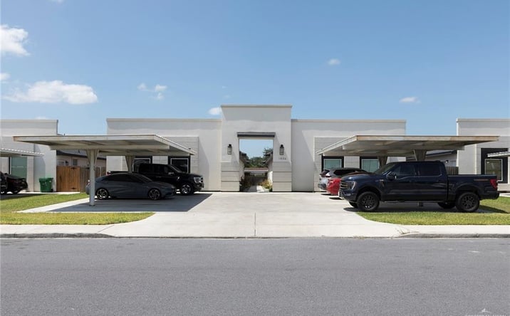 Pictures of Multifamily property located at 1006 Sugar Garden Drive, Pharr, TX 78577 for sales - image #1