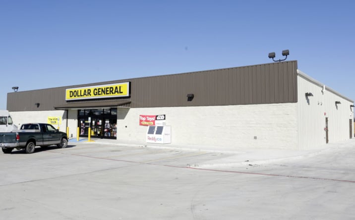 Pictures of Retail property located at 181 S FRONTAGE RD, COLUMBUS, MS 39701-8706 for sales - image #1