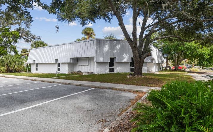 Pictures of Office property located at 6430 Madison Street, New Port Richey, FL 34652 for sales - image #1