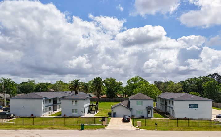 Pictures of Multifamily property located at 1208 N Chenango, Angleton, TX 77515 for sales - image #1