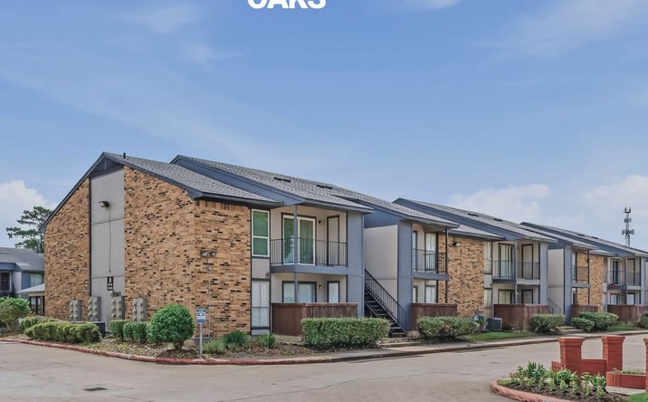 Pictures of Multifamily property located at 3190 Eastex Freeway, Beaumont, TX 77703 for sales - image #1