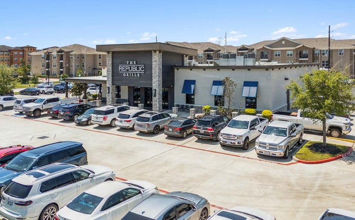 Pictures of Retail property located at 3486 Discovery Creek Boulevard, Spring, TX 77386 for sales - image #1