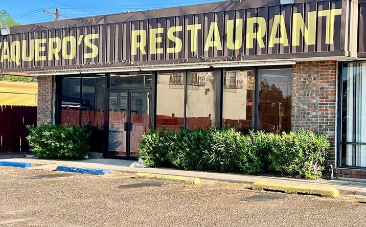 Pictures of Retail property located at 383 E Hidalgo # A, Raymondville, TX 78580 for sales - image #1