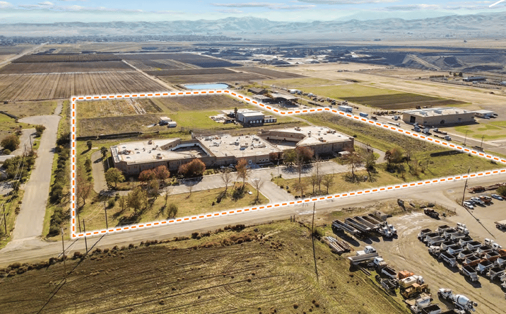 Pictures of Industrial, Special Purpose property located at 185 W Gale Ave, Coalinga, CA 93210 for sales - image #1