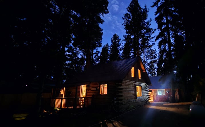 Pictures of Hospitality property located at 806 3rd Street North, Lincoln, MT 59639 for sales - image #1