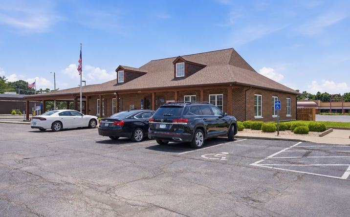 Pictures of Retail property located at 1050 Camp Jackson Rd, Cahokia, IL 62206 for sales - image #1