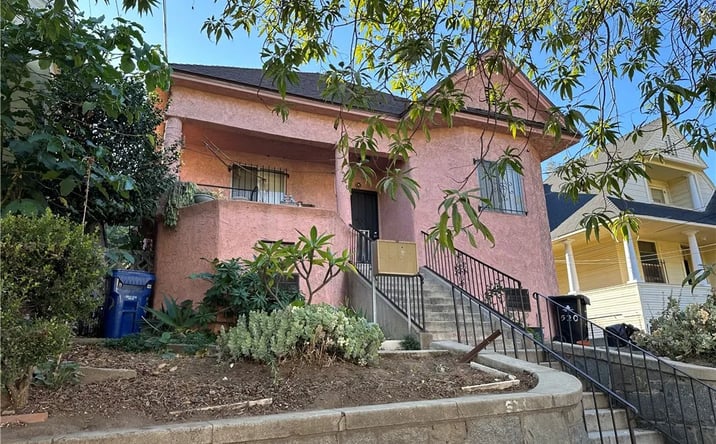 Pictures of Multifamily property located at 520 Solano Avenue, Los Angeles, CA 90012 for sales - image #1