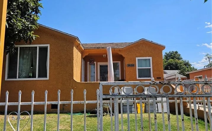 Pictures of Multifamily property located at 2638 Iowa, South Gate, CA 90280 for sales - image #1